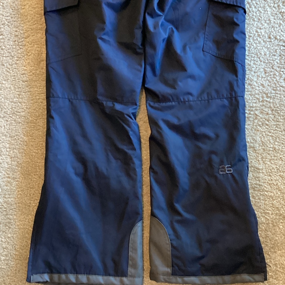 SIZE LARGE, Arctix Women's Navy Blue Snow Pants, Bottoms - Picture 9 of 11
